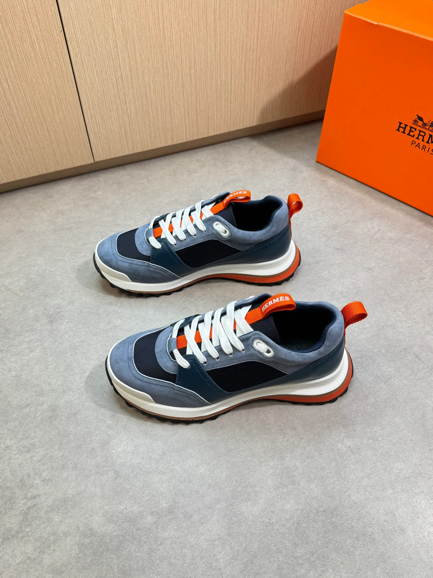 Men's shoes 💰700 [HERMES] Hermès - High-end quality original order·Casual sports shoes - Upper: 🔝Nappa calfskin, suede sheepskin leather, brand high mercerized canvas, tongue. Heel. Brand logo webbing - Inner: brand canvas, foot pad; water-dyed cowhide - Outsole: ultra-light T men's shoes 💰U foam·rubber; two-color molded outsole -Ultra-high quality control·Fine workmanship: highlighted (high-end·nobility·grade) -Size: 39-44 (38, 45, can be customized)·0118